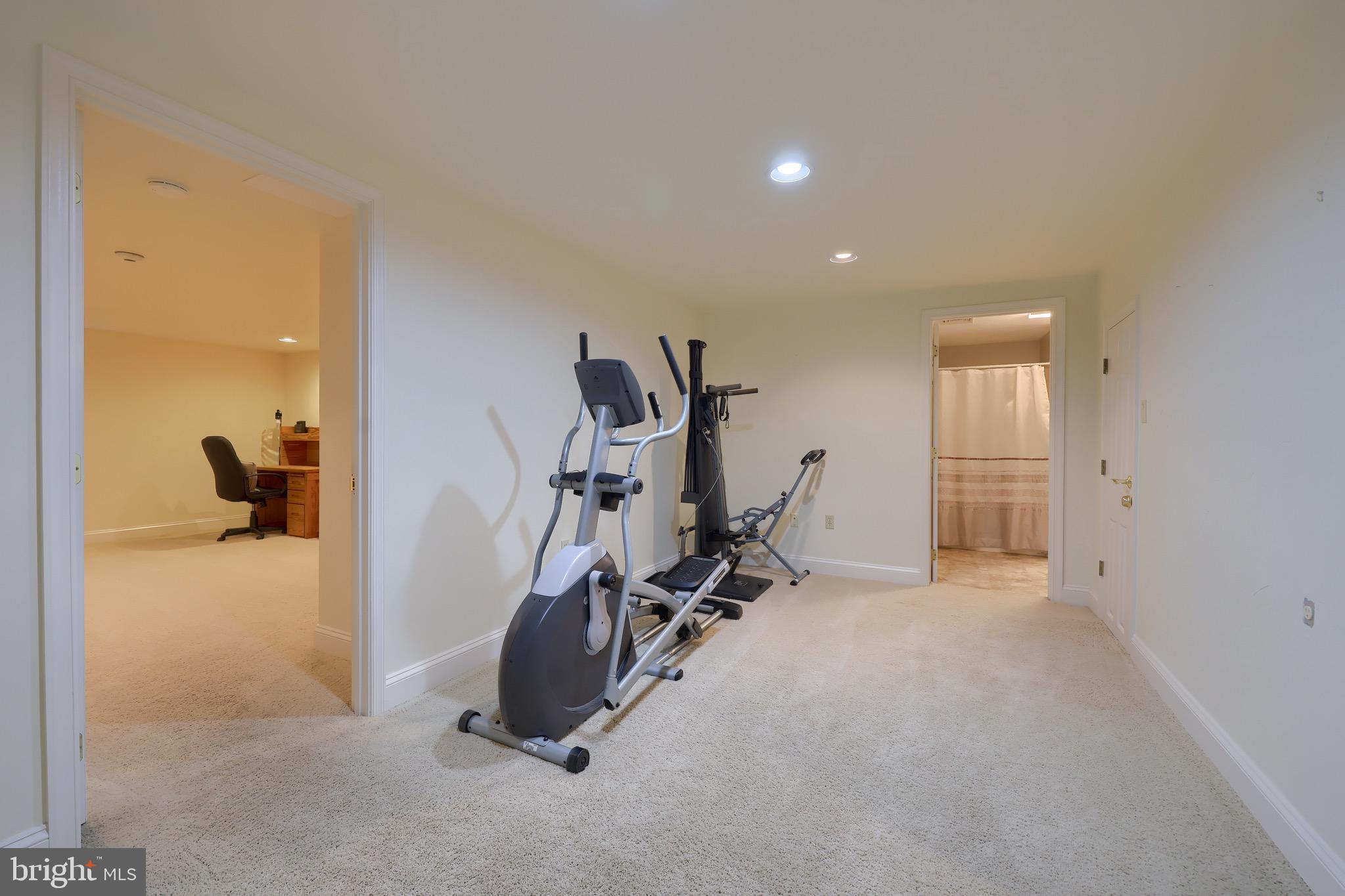 ROSENMILLER FARMS - Residential