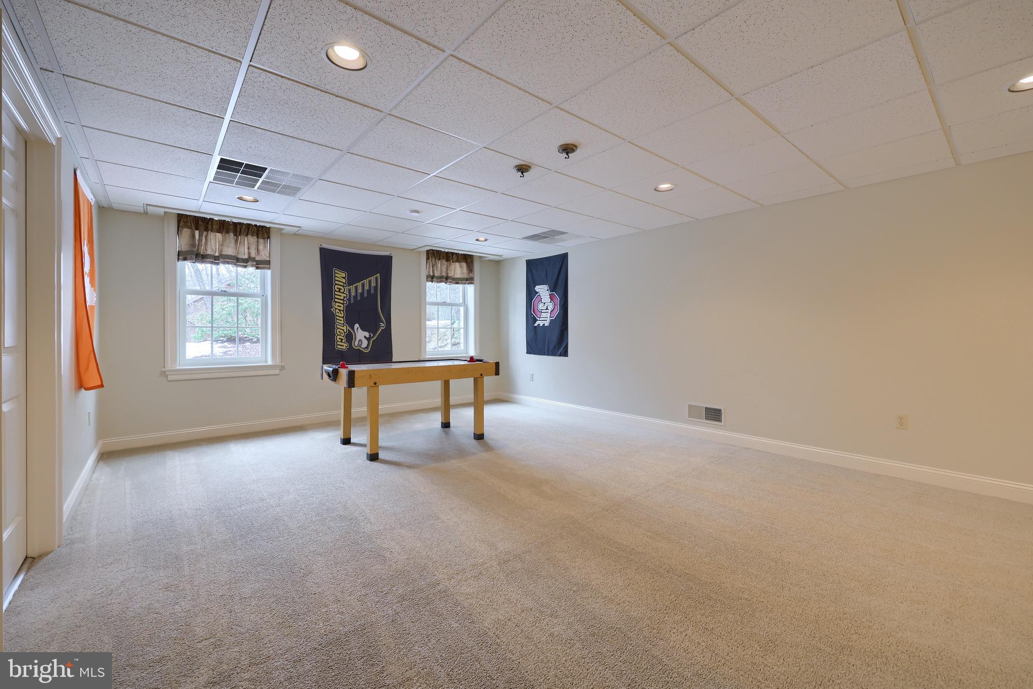 ROSENMILLER FARMS - Residential