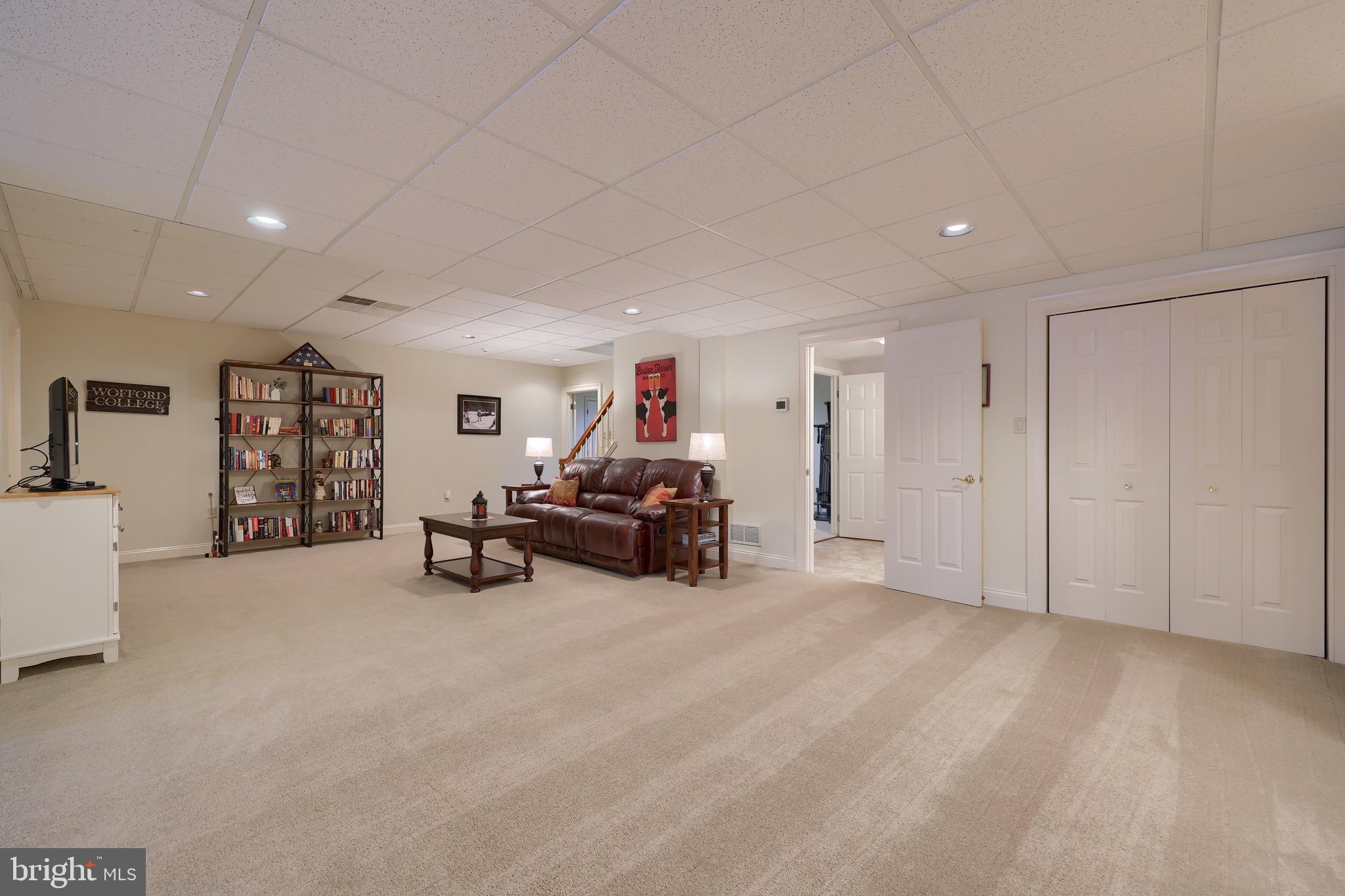 ROSENMILLER FARMS - Residential
