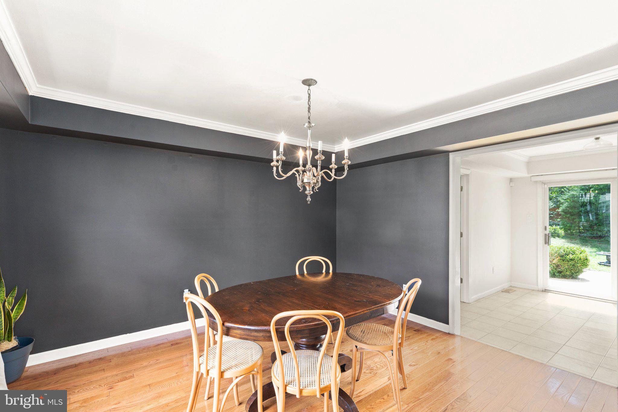 MONTPELIER - Residential