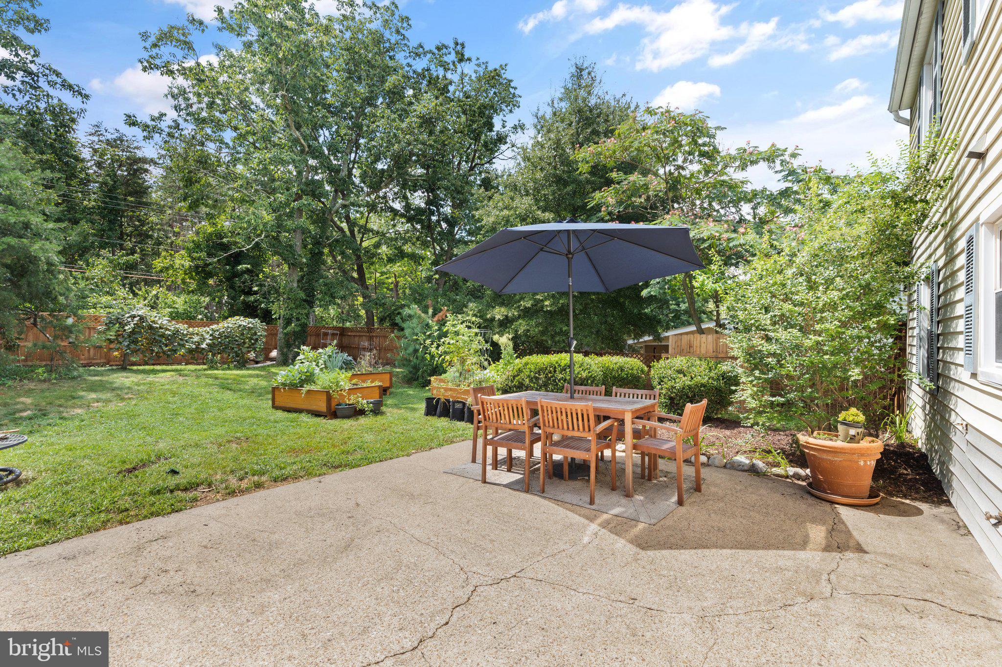 MONTPELIER - Residential