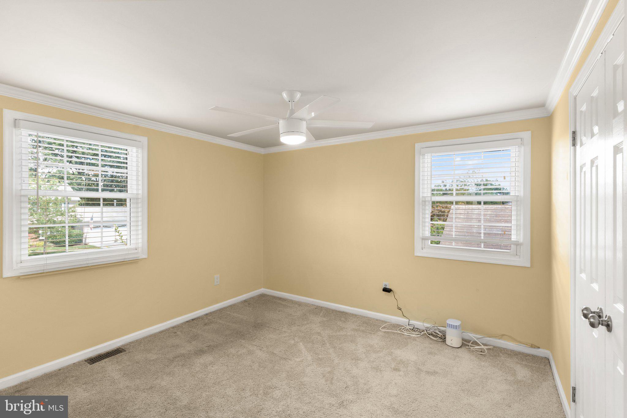 MONTPELIER - Residential