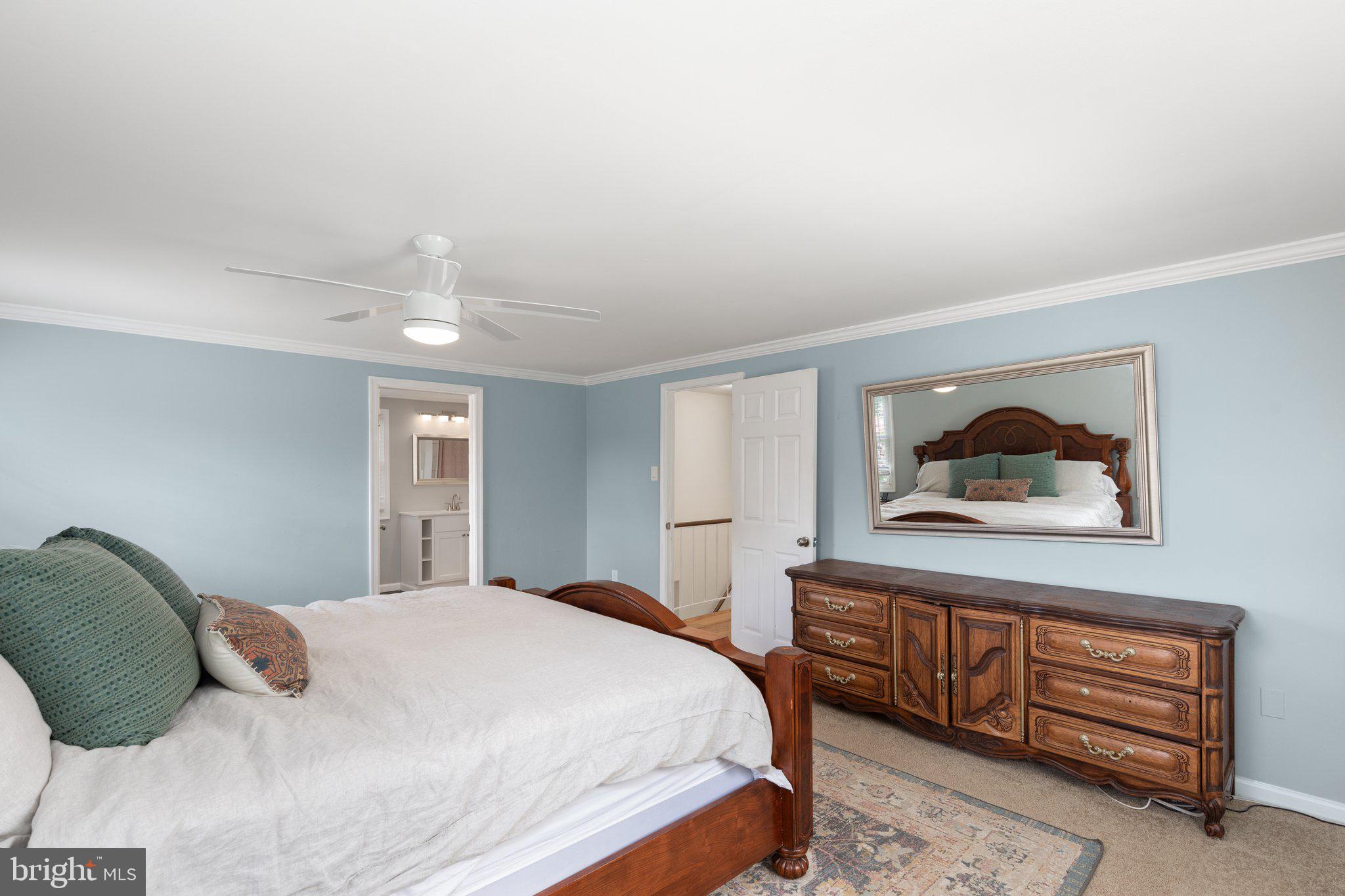 MONTPELIER - Residential