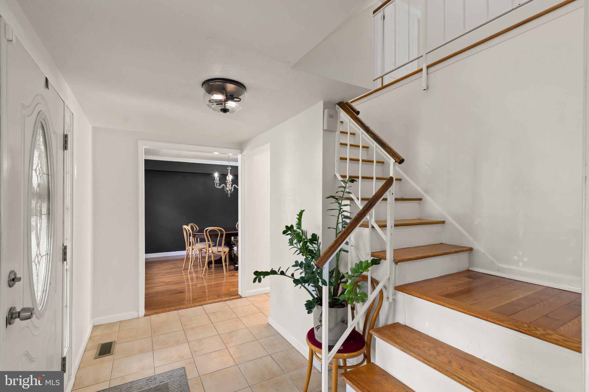 MONTPELIER - Residential