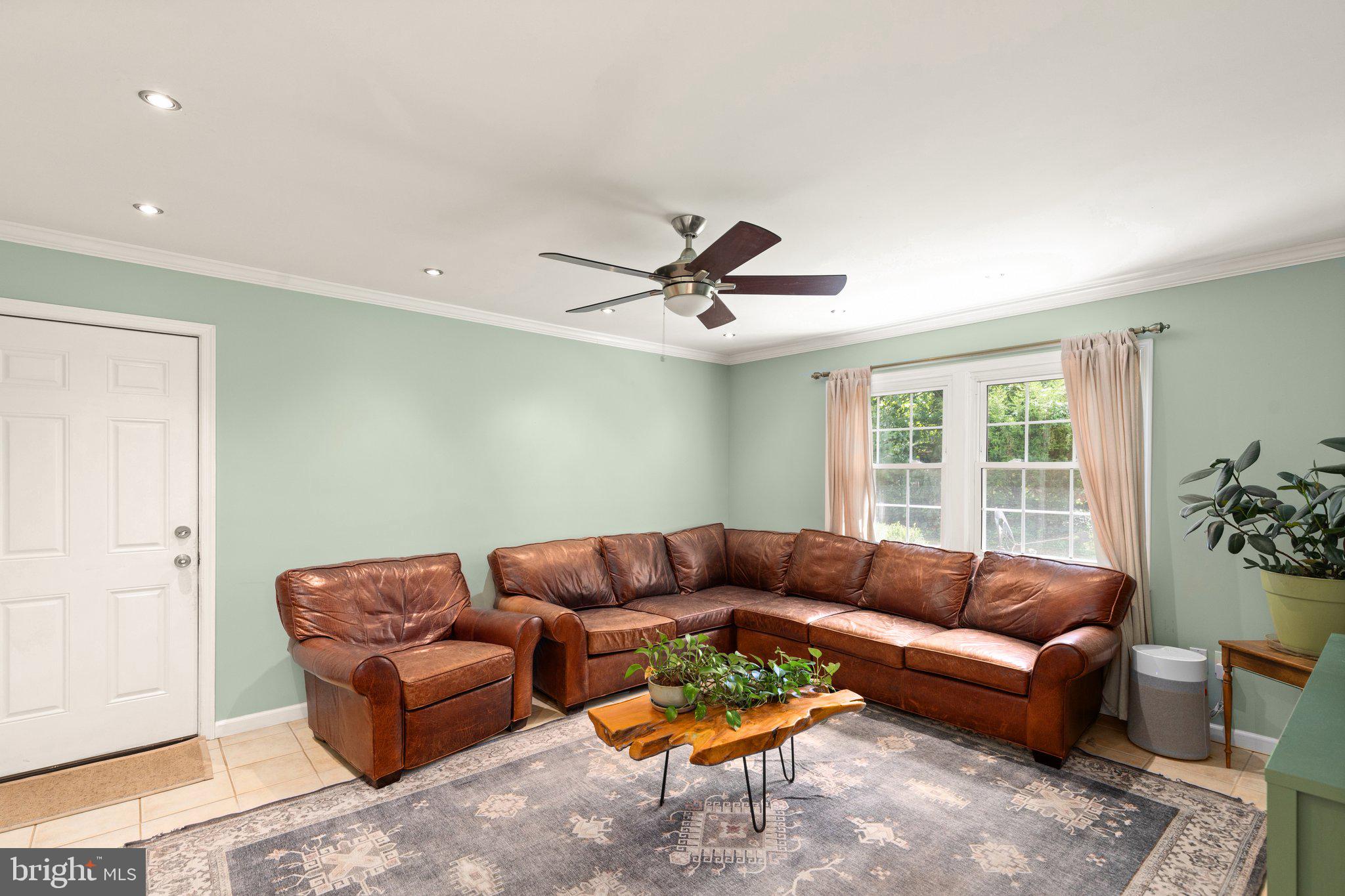 MONTPELIER - Residential