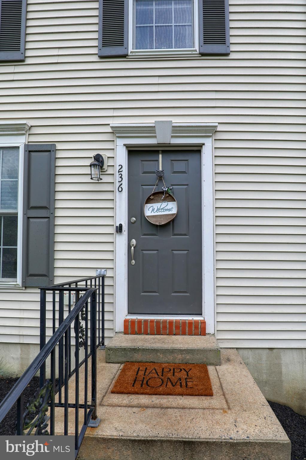 HAMPTON CHASE - Residential