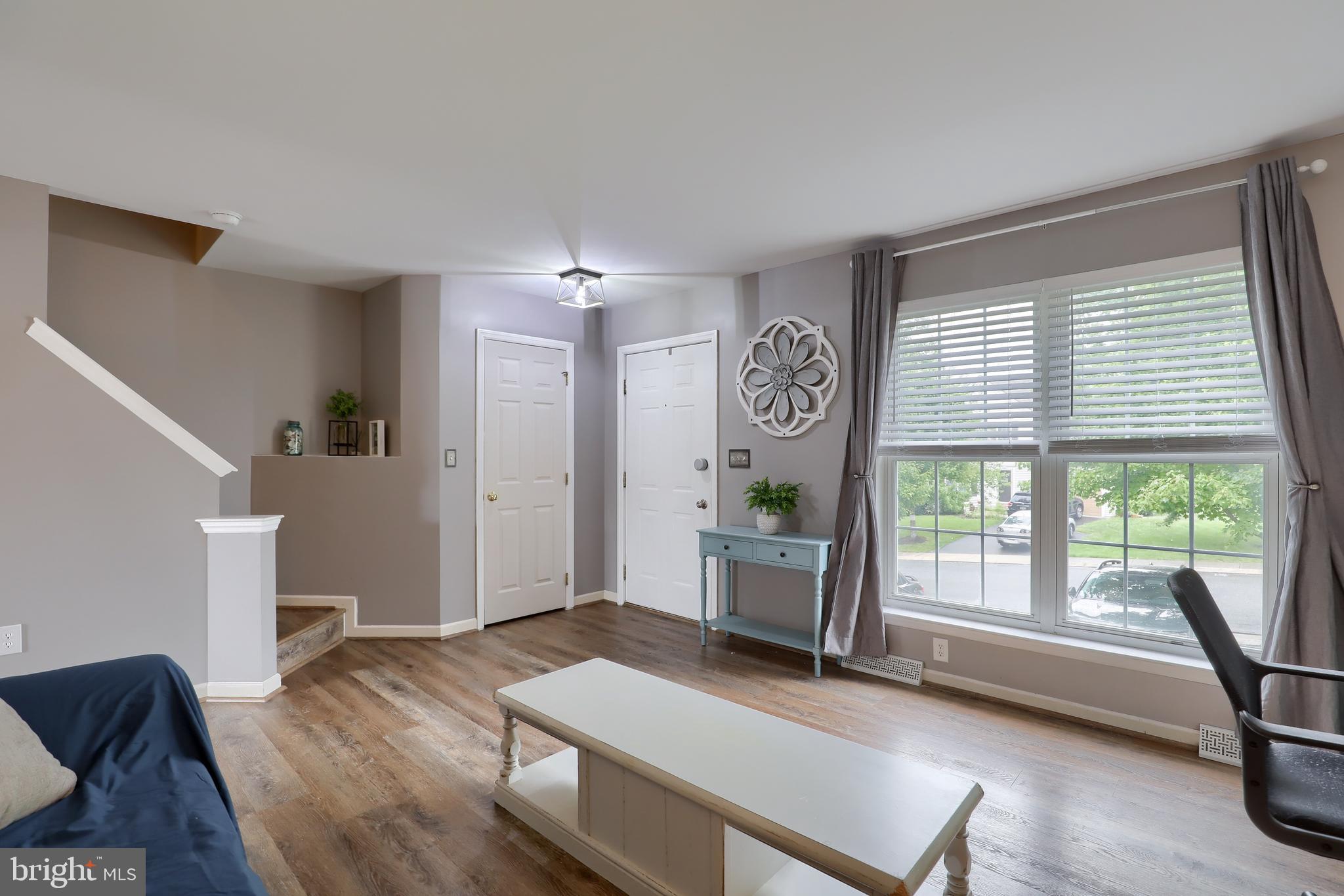 HAMPTON CHASE - Residential