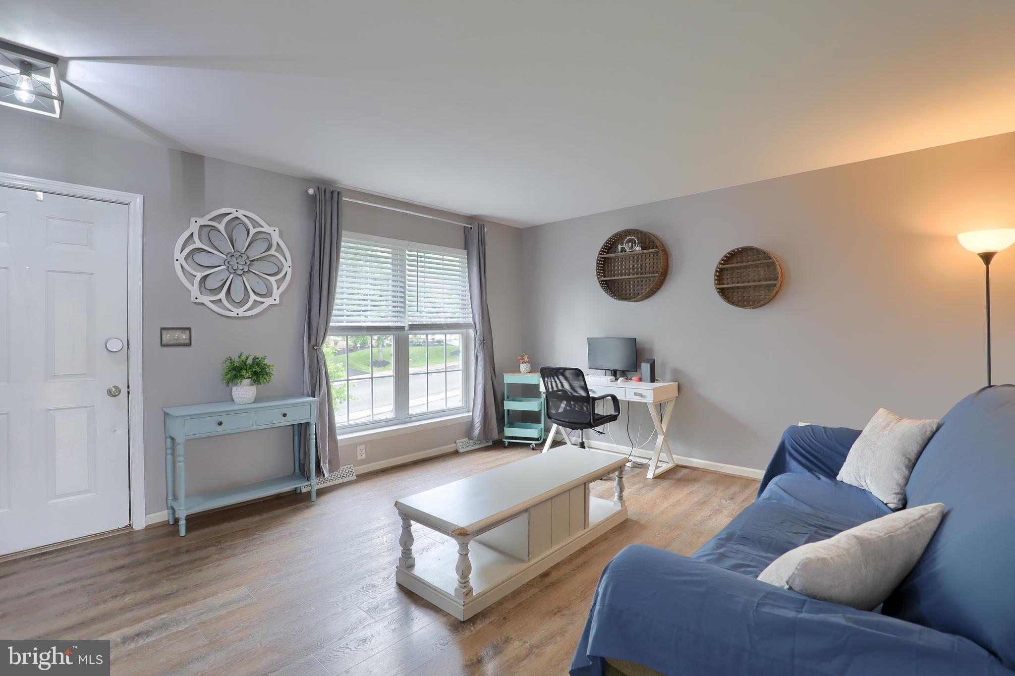 HAMPTON CHASE - Residential