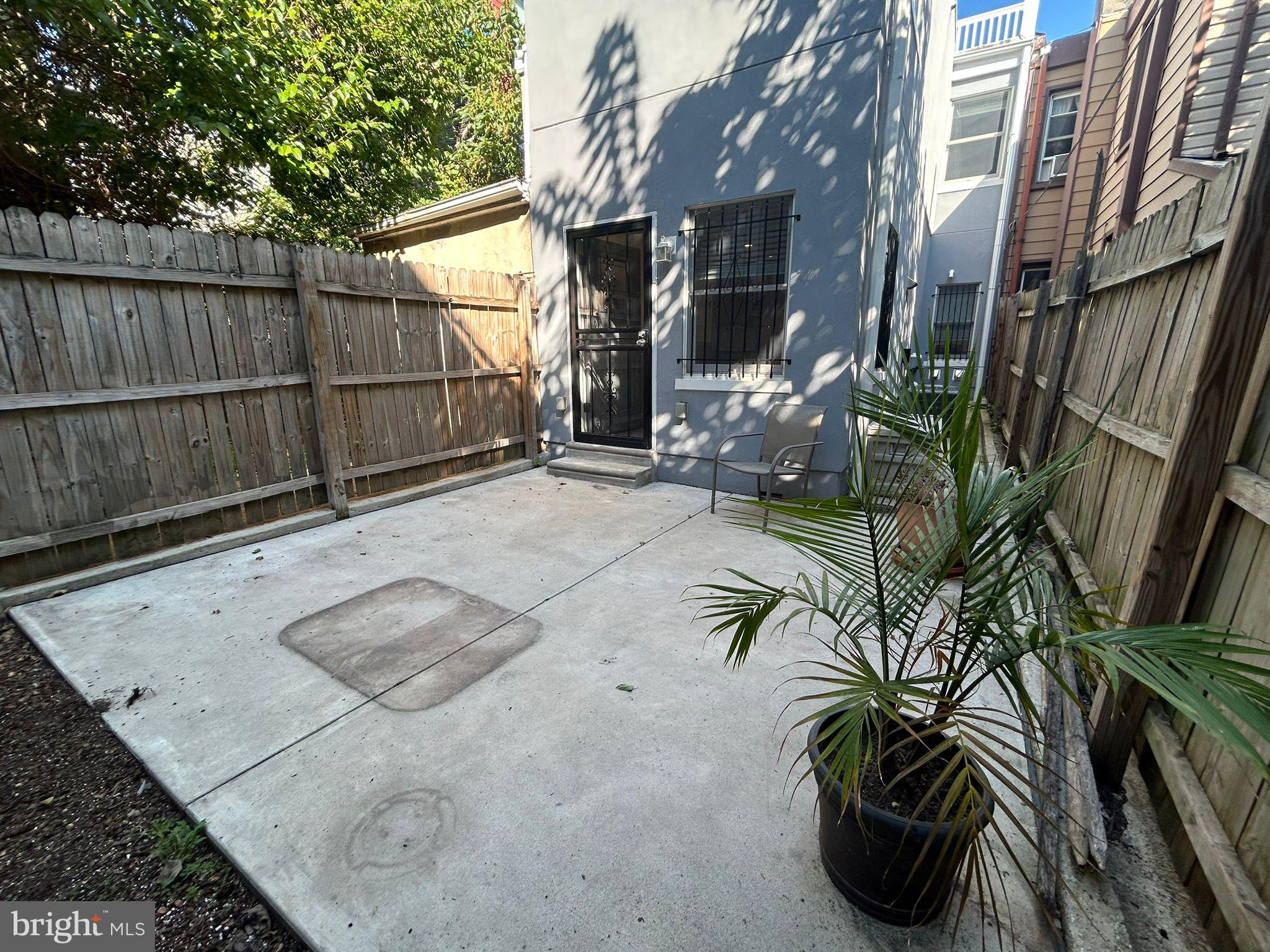 FAIRMOUNT - Residential