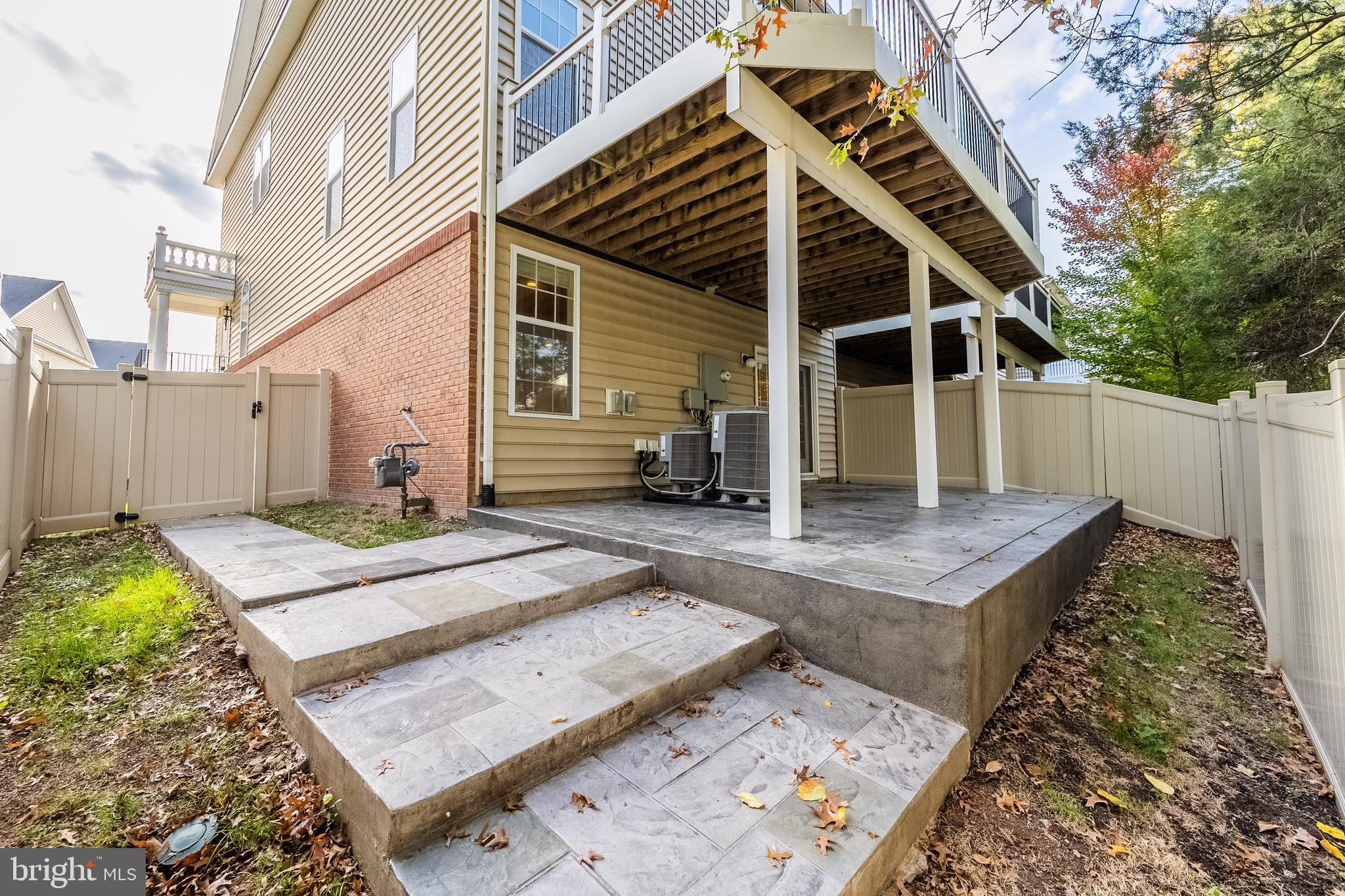 LOUDOUN VALLEY ESTATES 2 - Residential