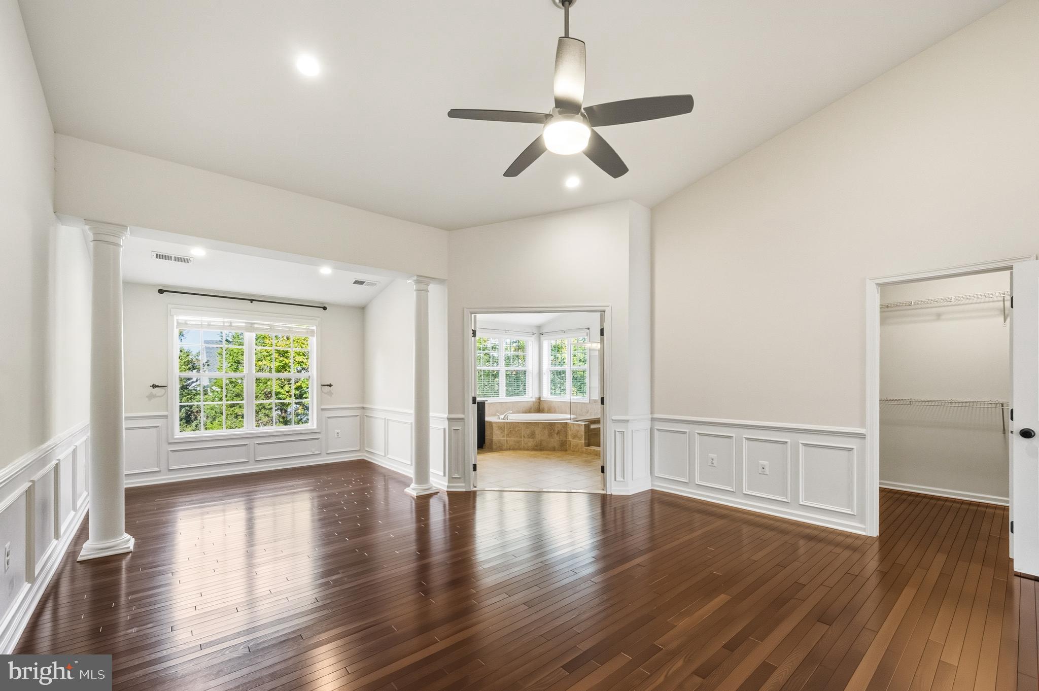 LOUDOUN VALLEY ESTATES 2 - Residential