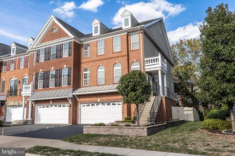 42826 EDGEGROVE HEIGHTS TERRACE ASHBURN VA 20148