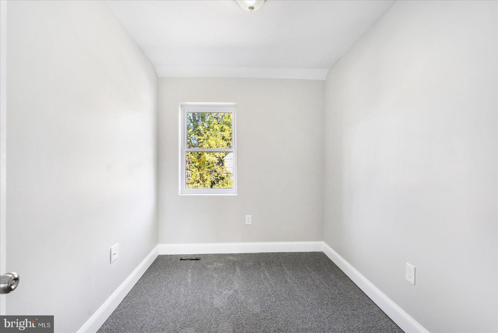 NORTHWOOD - Residential