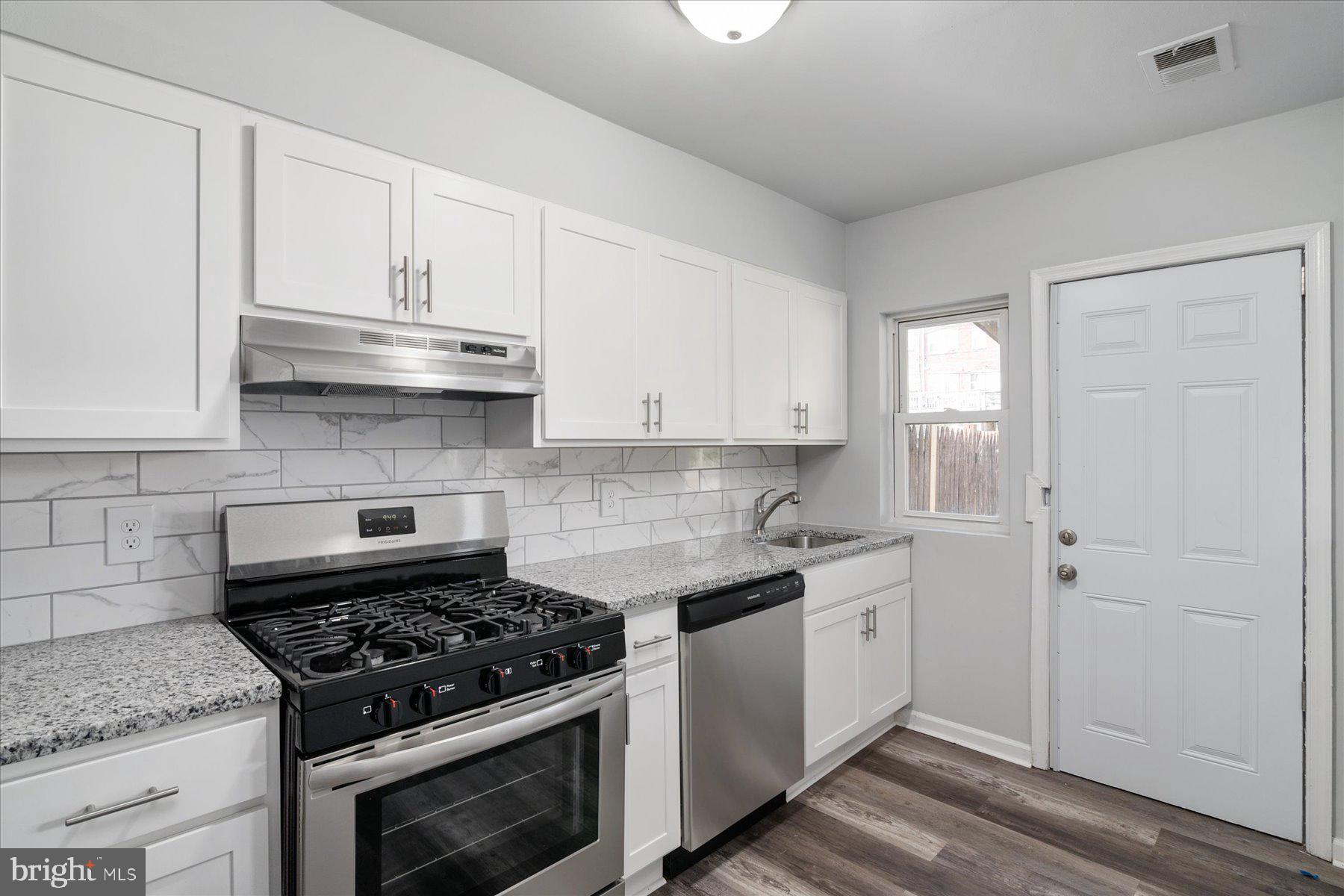 BROOKLYN PARK - Residential