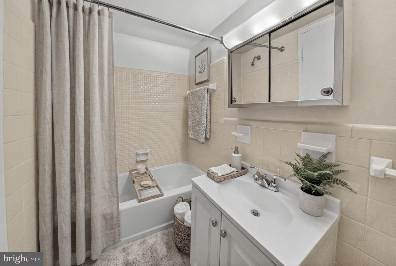 GROSVENOR PARK - Residential