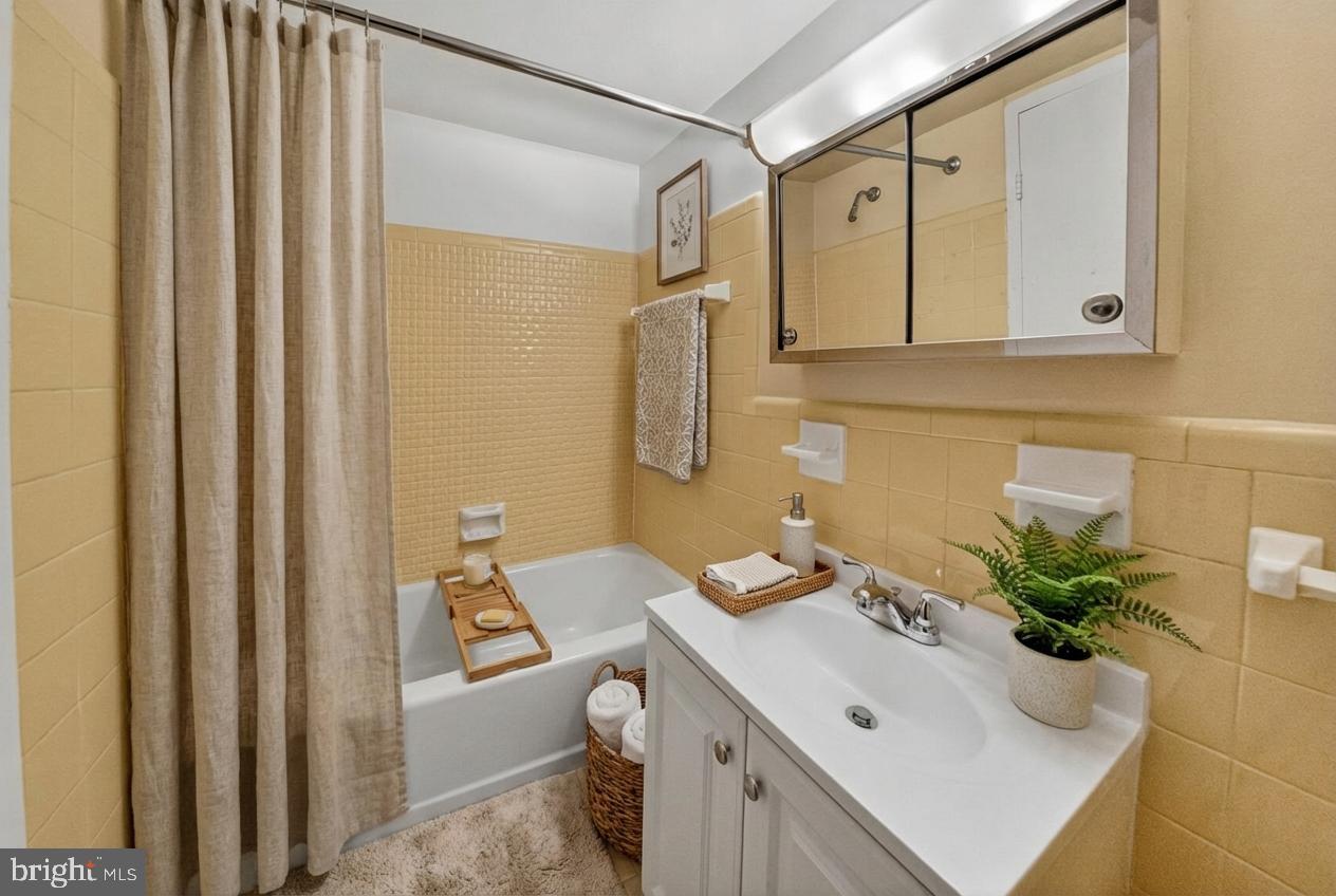 GROSVENOR PARK - Residential