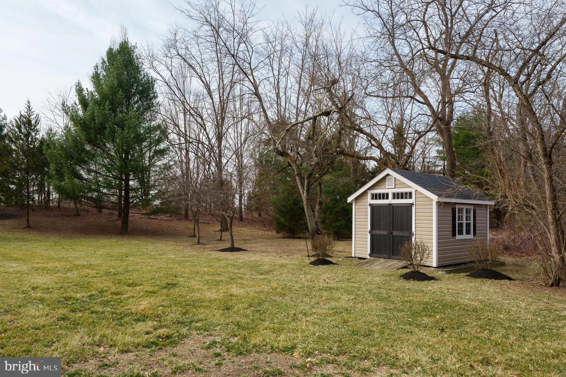 Lawrenceville, New Jersey 08648, United States, 4 Bedrooms Bedrooms, ,3 BathroomsBathrooms,Residential,Pending,89601