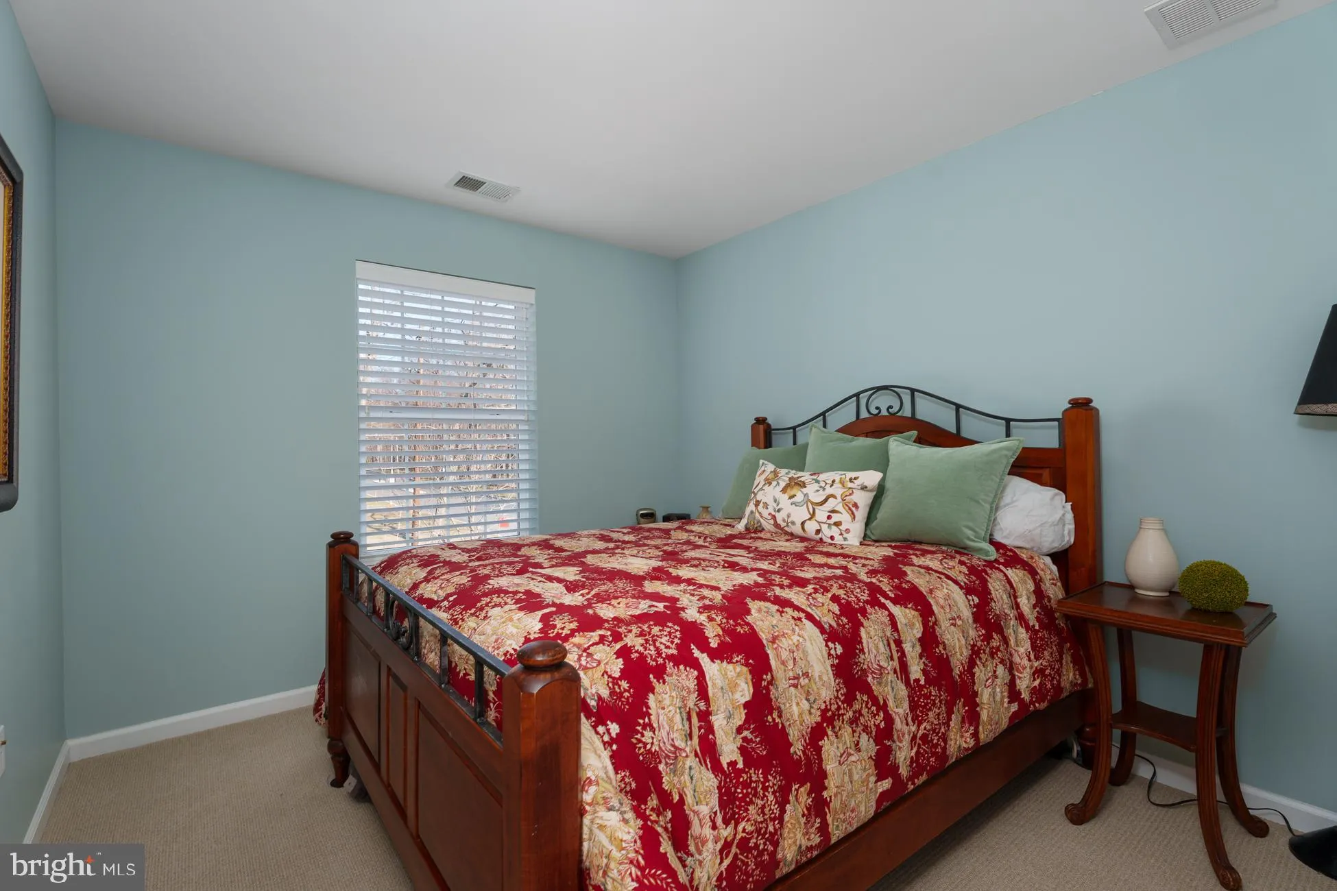 Lawrenceville, New Jersey 08648, United States, 4 Bedrooms Bedrooms, ,3 BathroomsBathrooms,Residential,Pending,89601