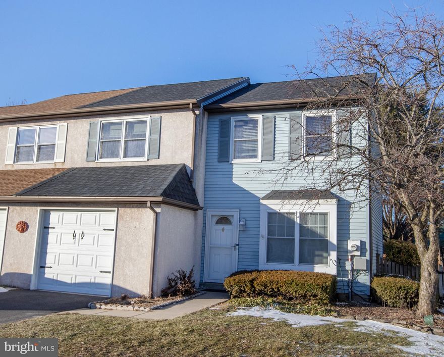 Move-in ready three bedroom townhome just outside downtown Quakertown and convenient to 309/major commuting roads.  Fenced back yard, one car garage, and new carpets.