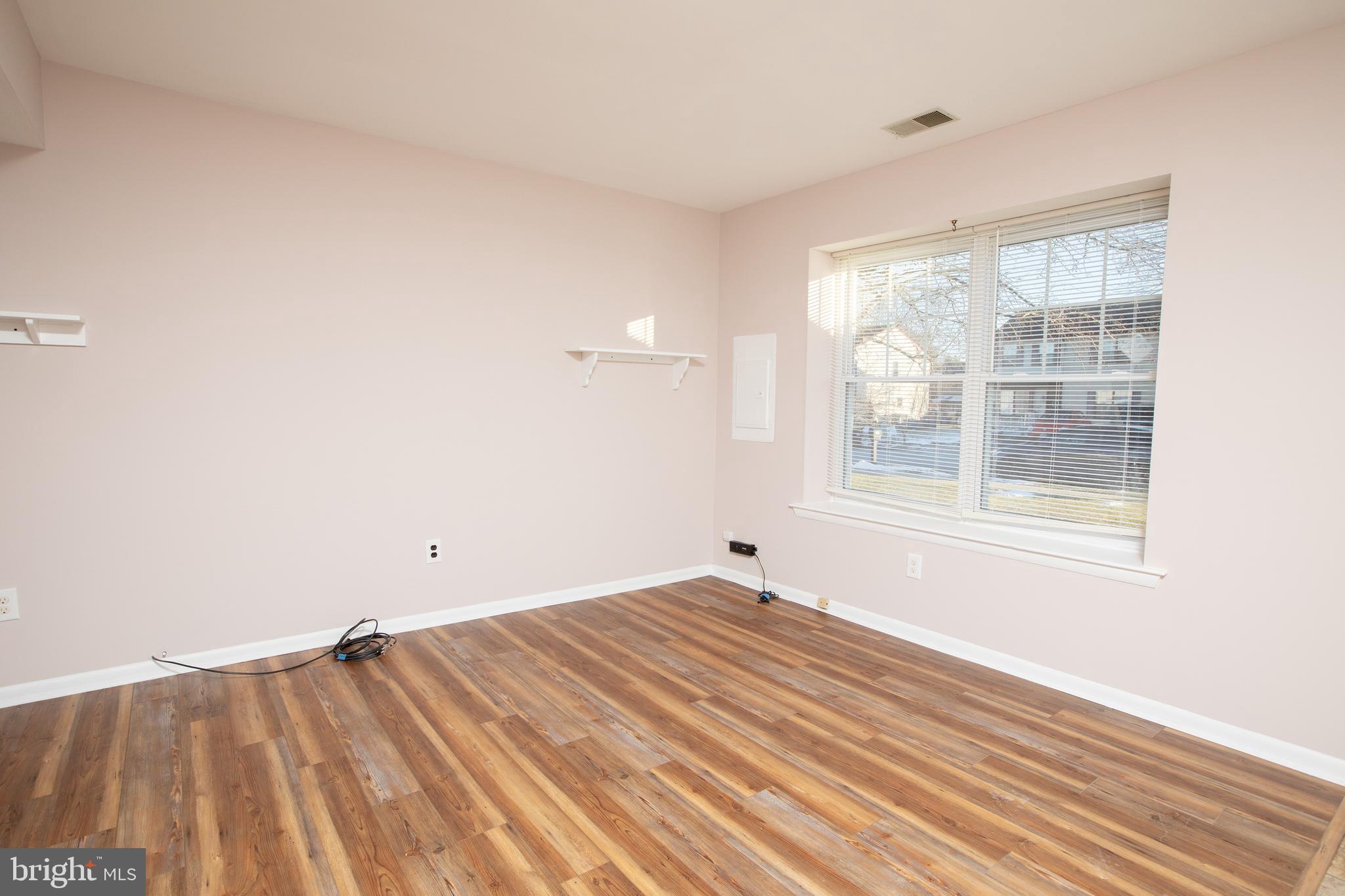 RICHLAND MEAD - Residential Lease