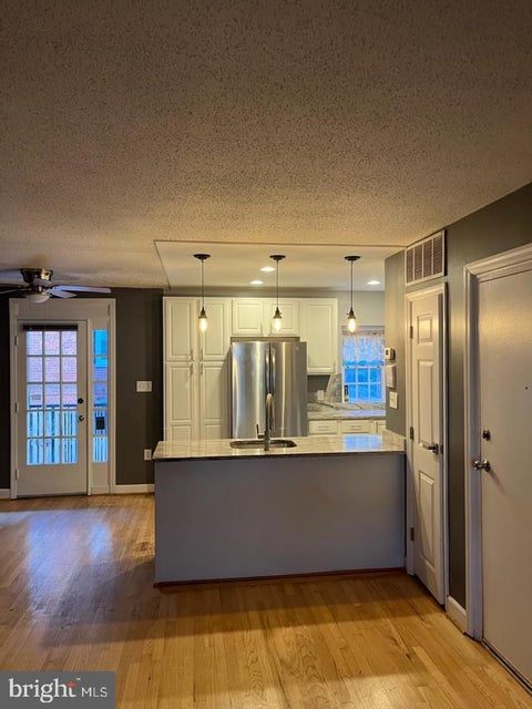 Condo For Rent - 2938 S Columbus Street #A1<br/> ARLINGTON, VA 22206