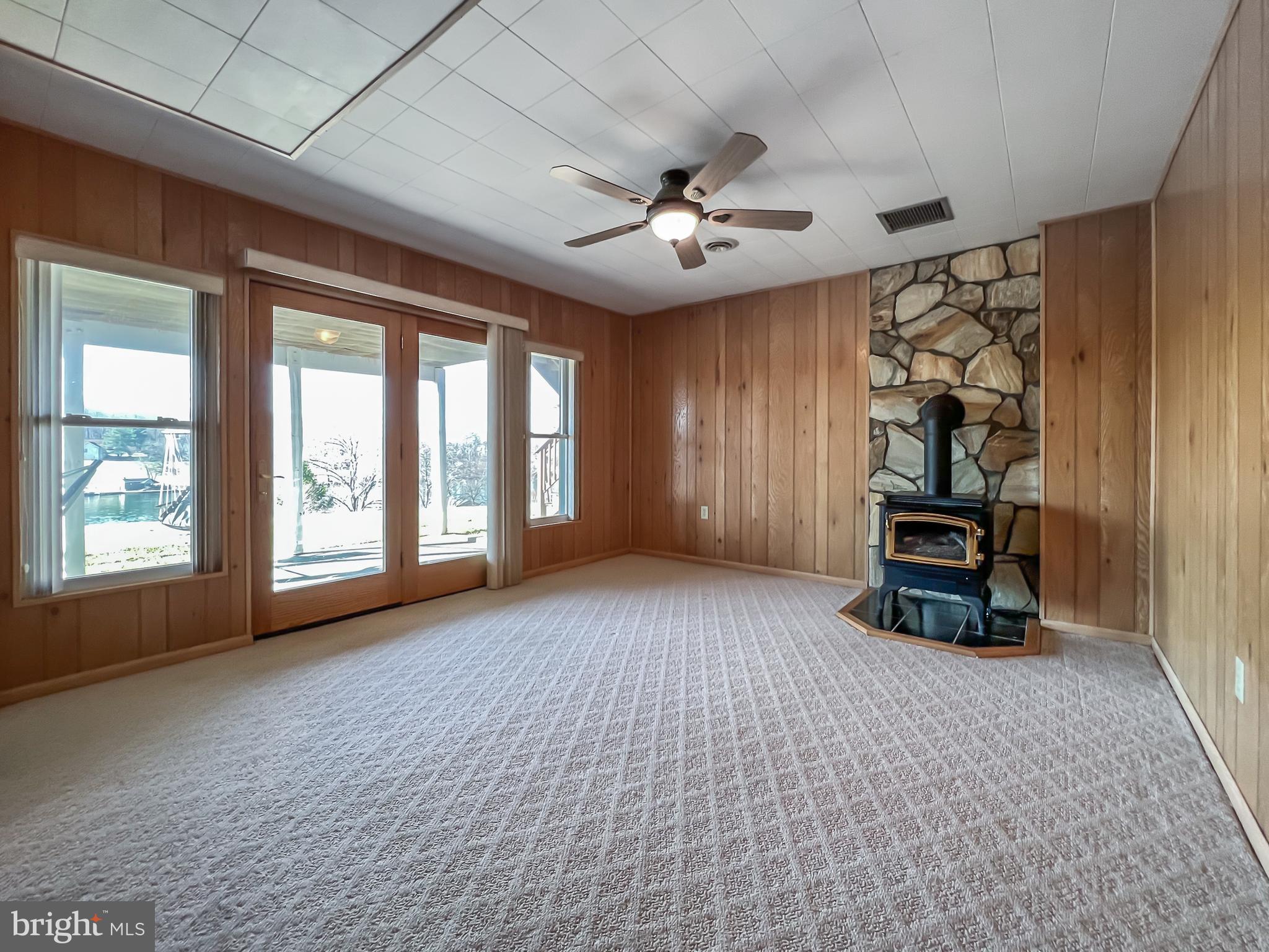 GORDON-SALE - Residential