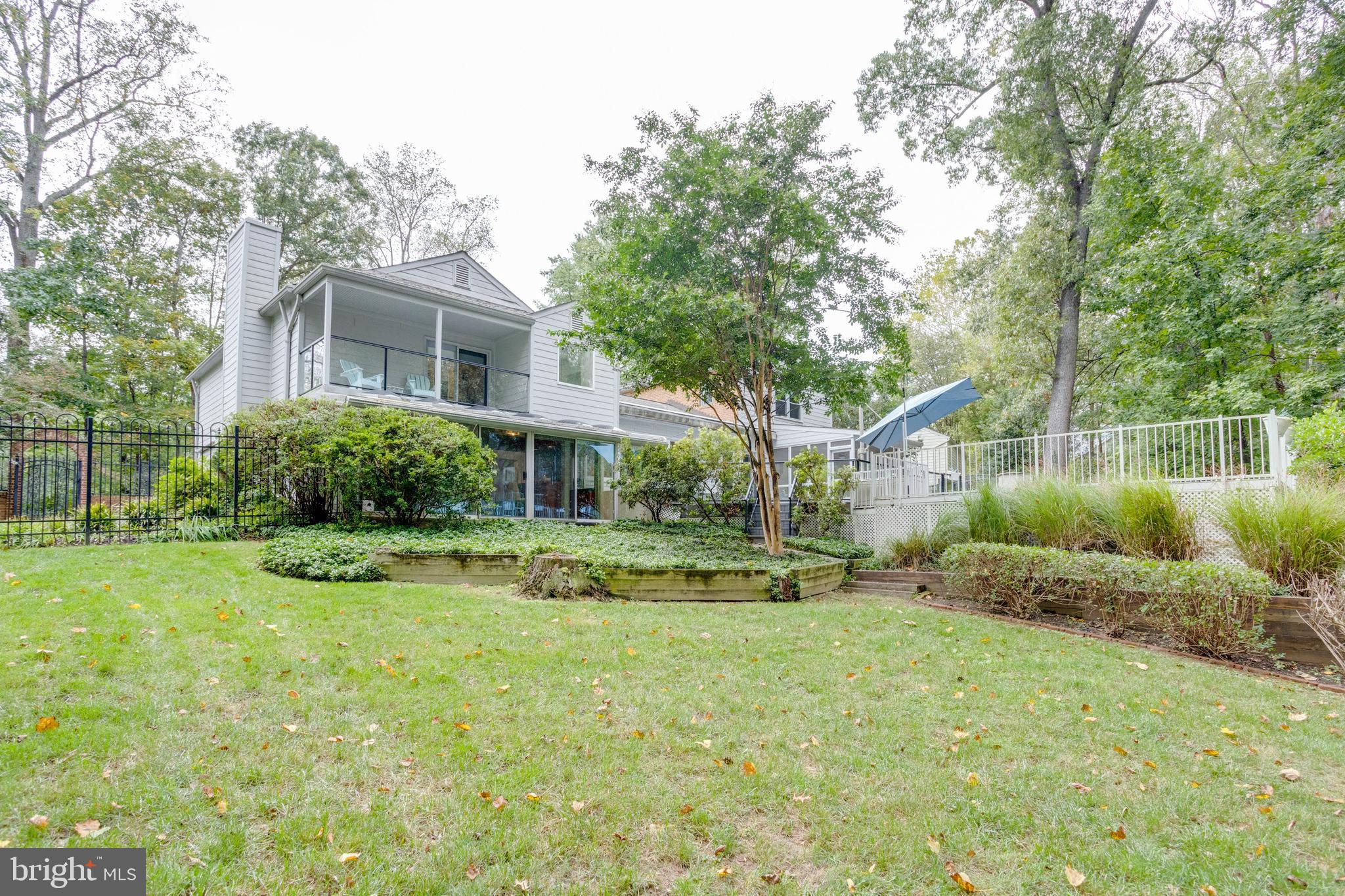 CLARKS CROSSING - Residential