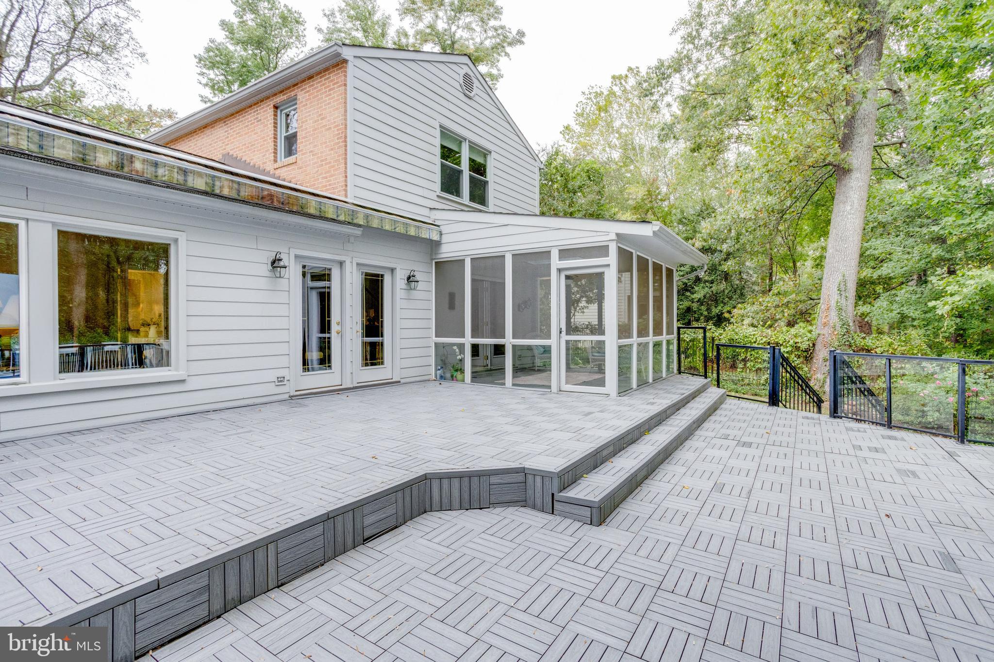 CLARKS CROSSING - Residential