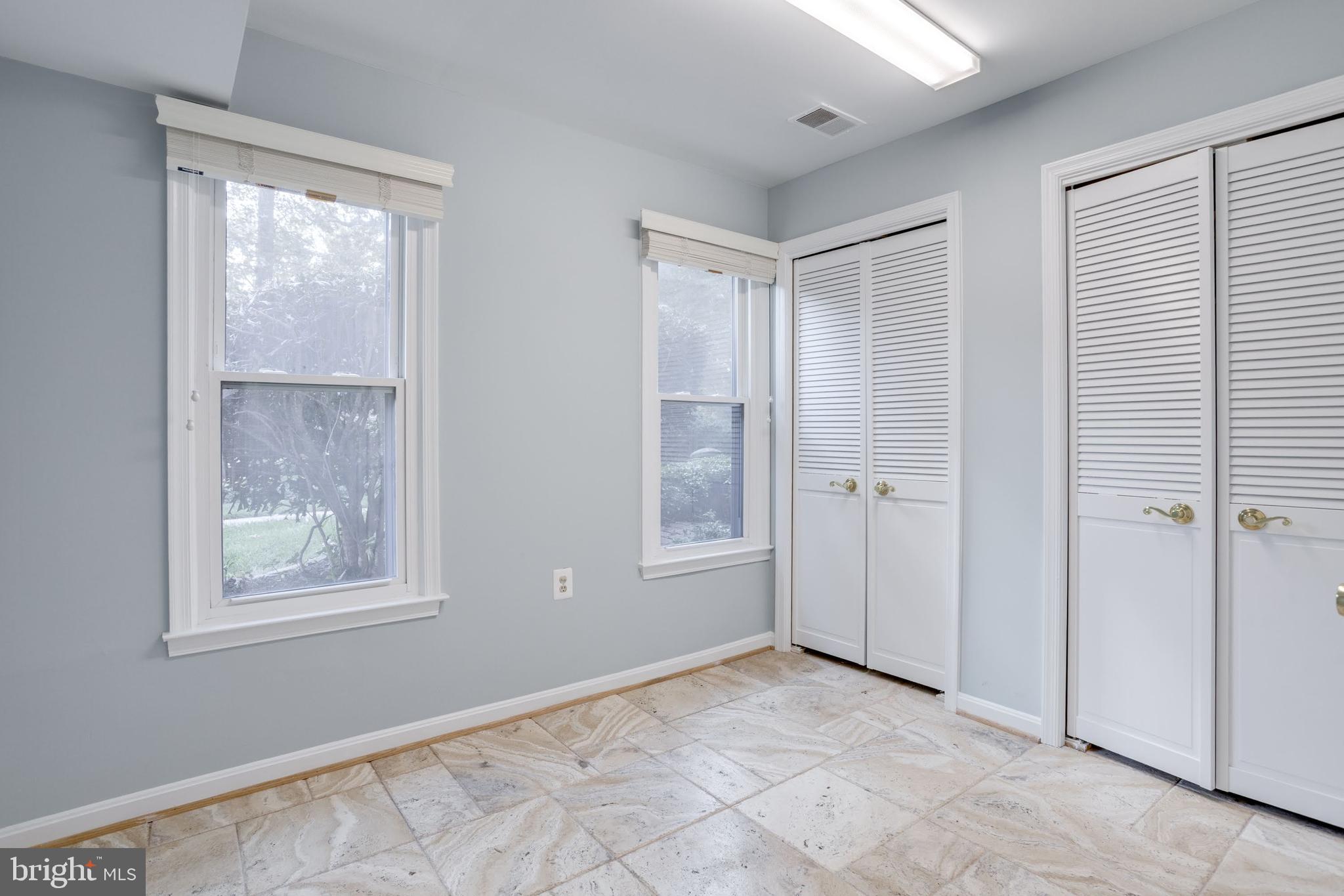 CLARKS CROSSING - Residential