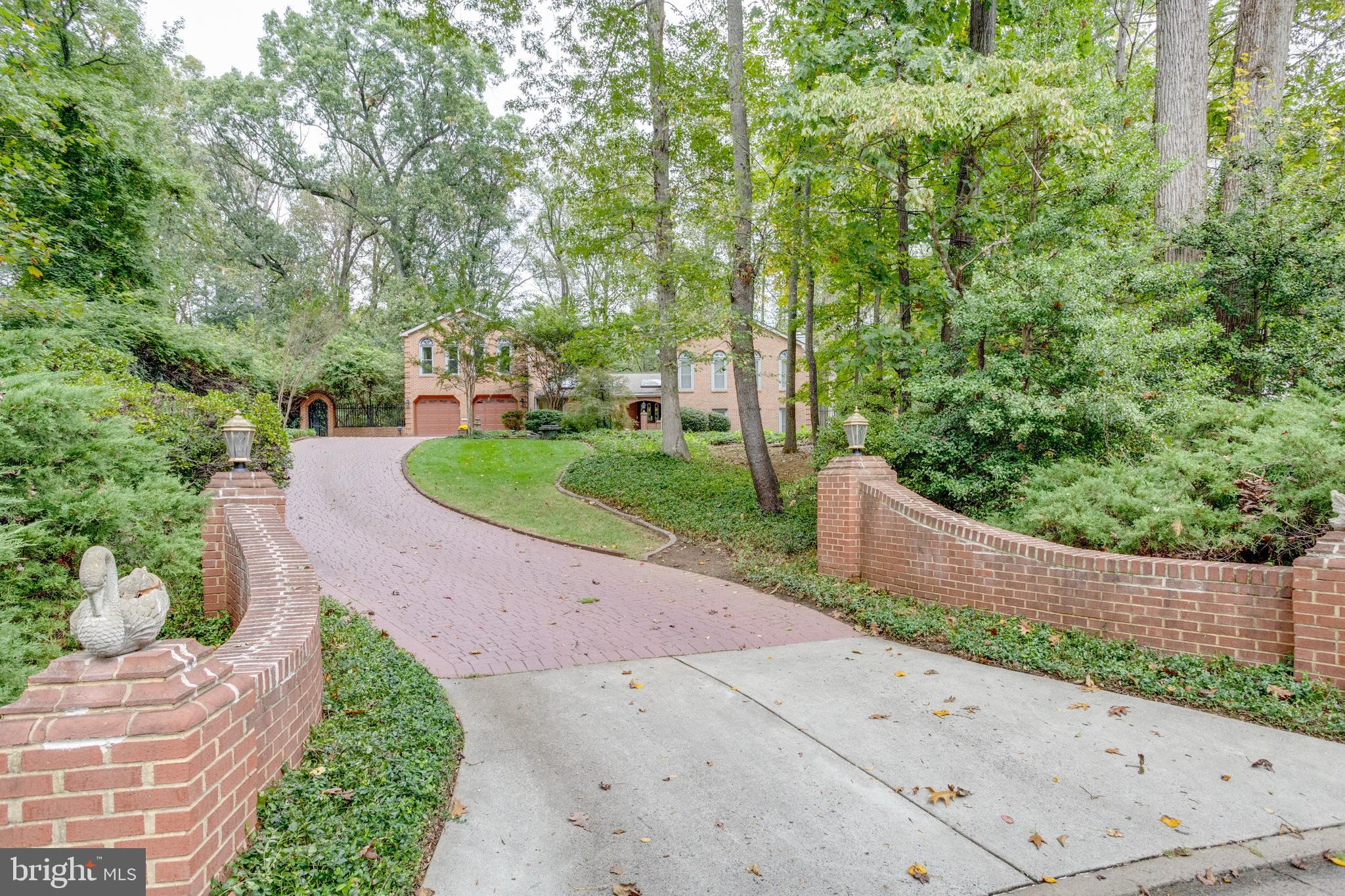 CLARKS CROSSING - Residential