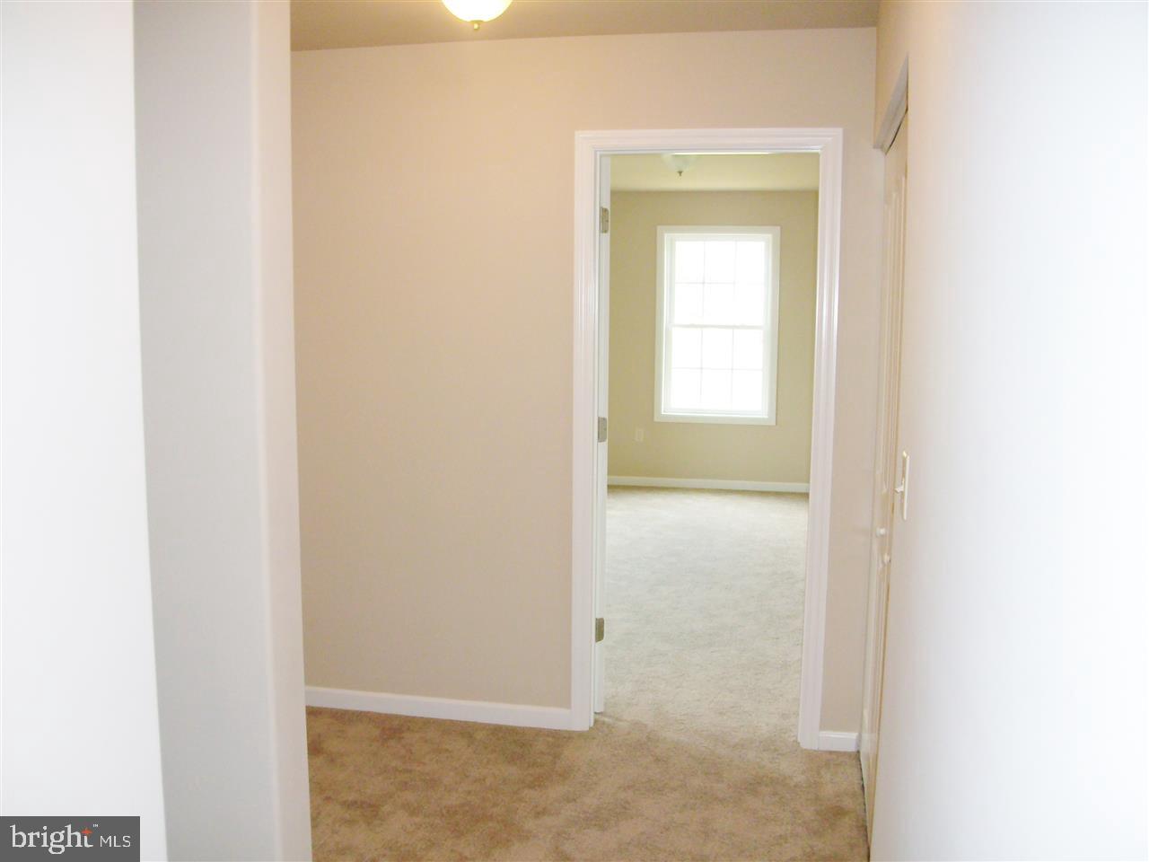 HAMPTON HEIGHTS - Residential