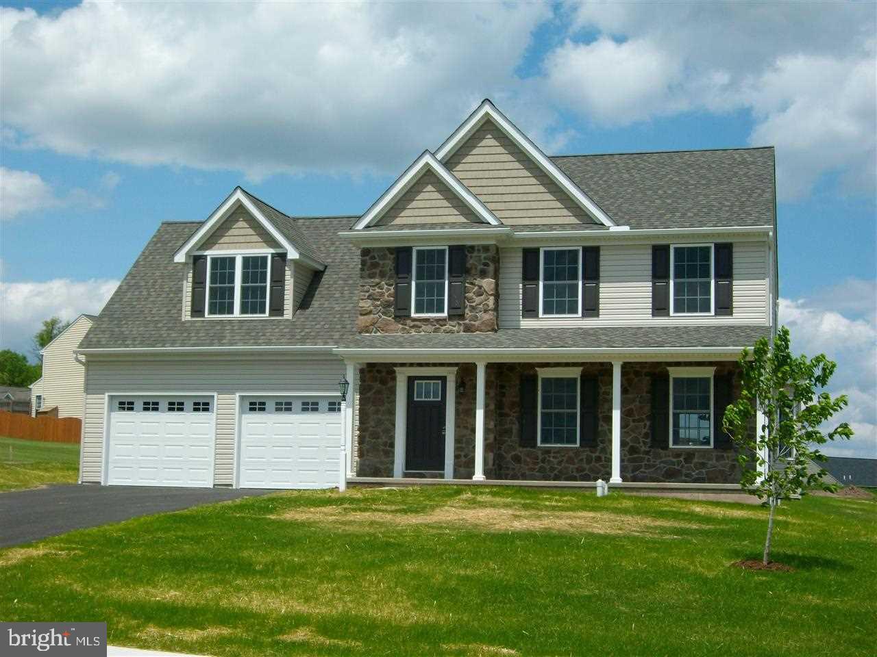 HAMPTON HEIGHTS - Residential