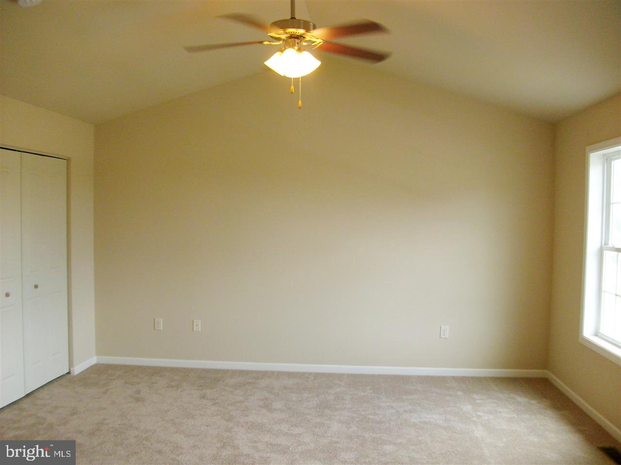 HAMPTON HEIGHTS - Residential