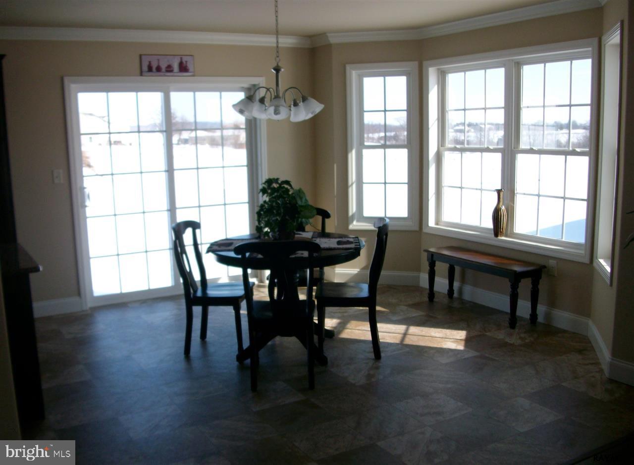 HAMPTON HEIGHTS - Residential