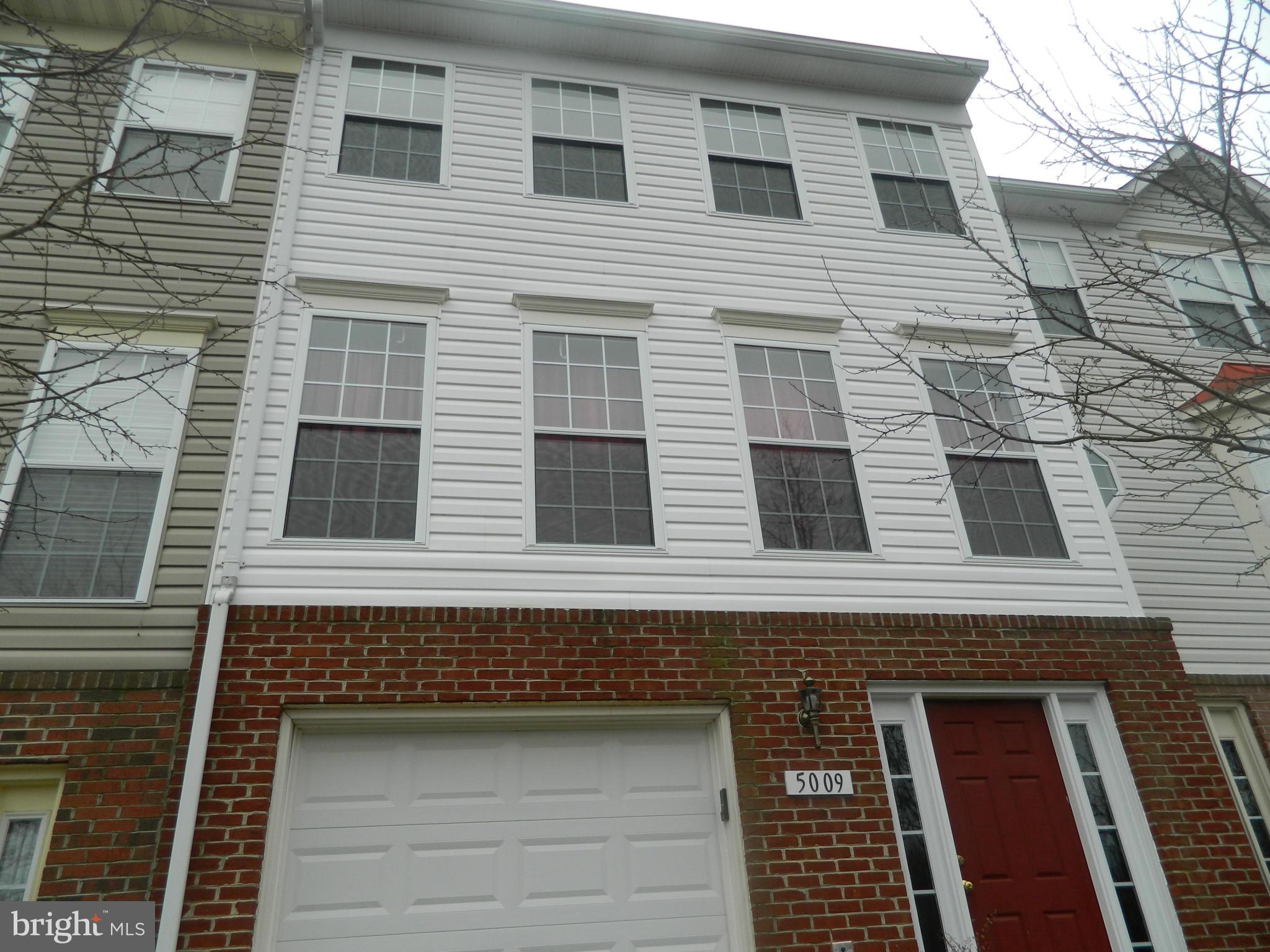 SOUTHLAKE AT MONTCLAIR - Residential