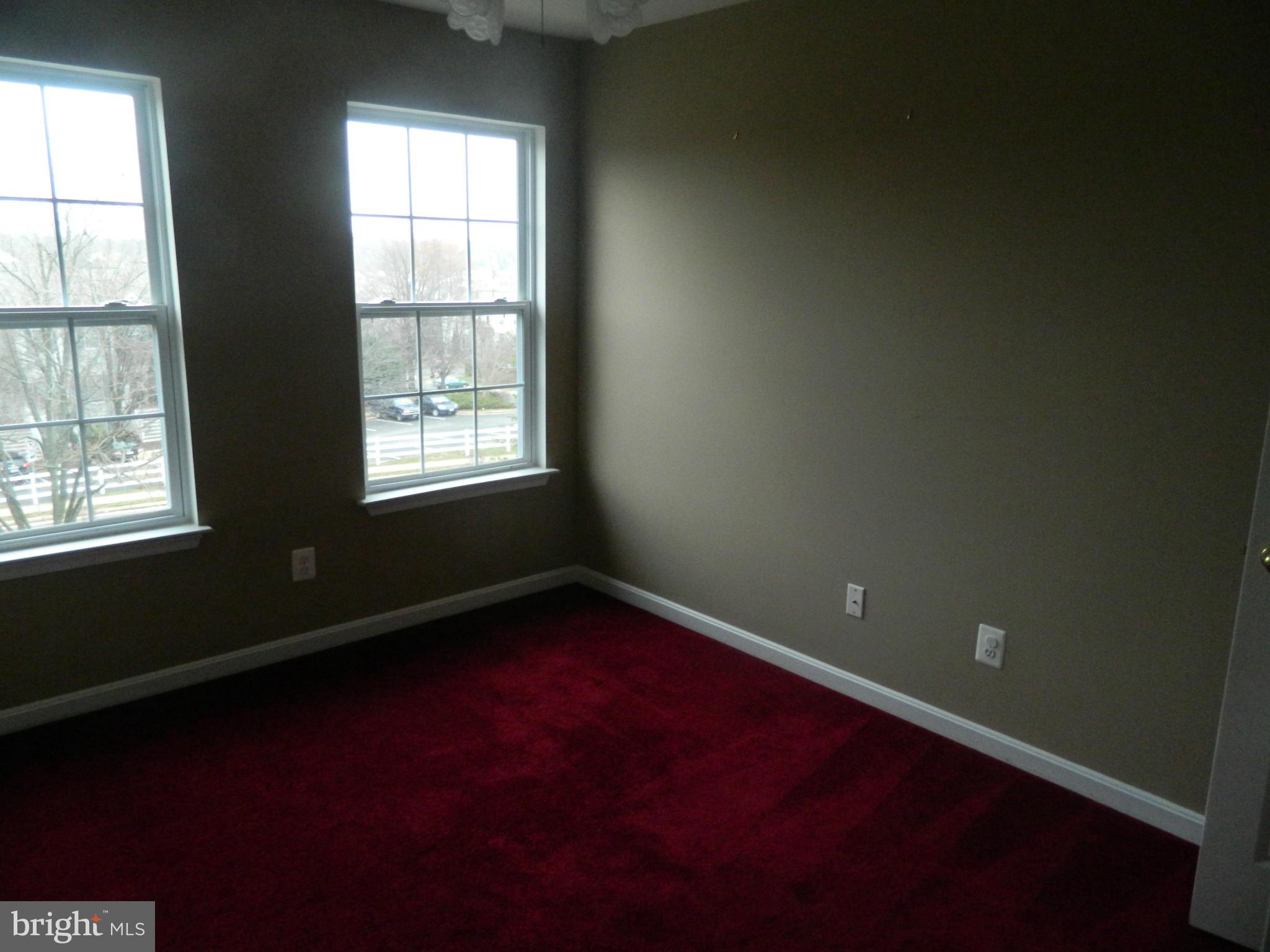 SOUTHLAKE AT MONTCLAIR - Residential