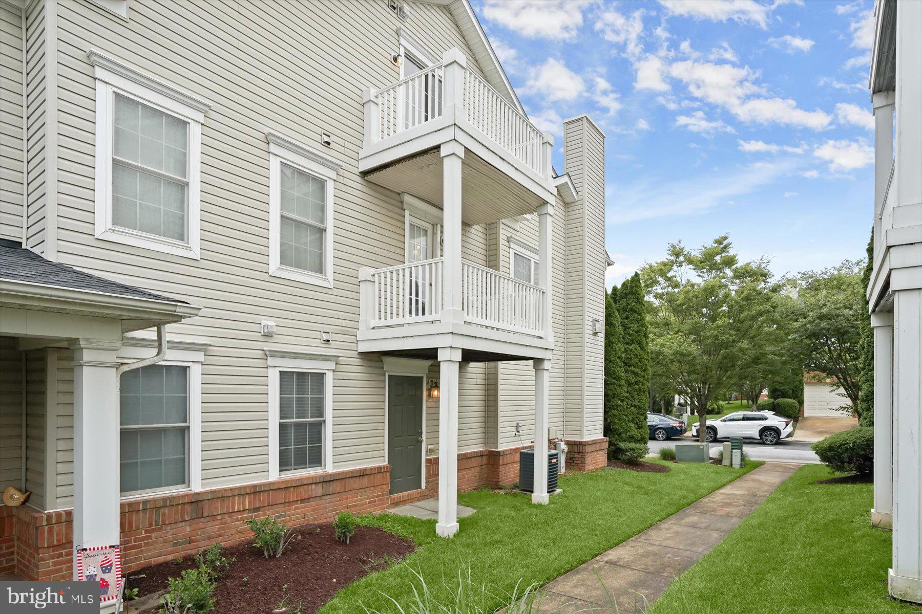 2044 ASTILBE WAY 2044