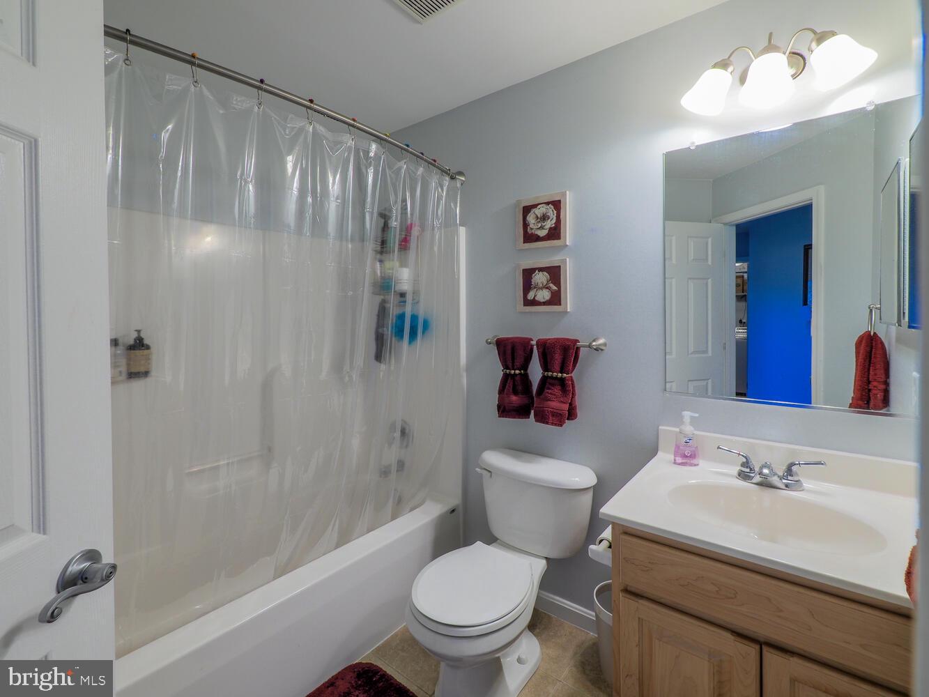 MCCRAY MEADOWS - Residential