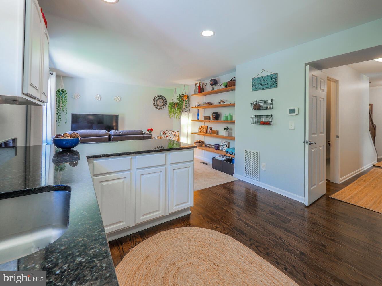 MCCRAY MEADOWS - Residential