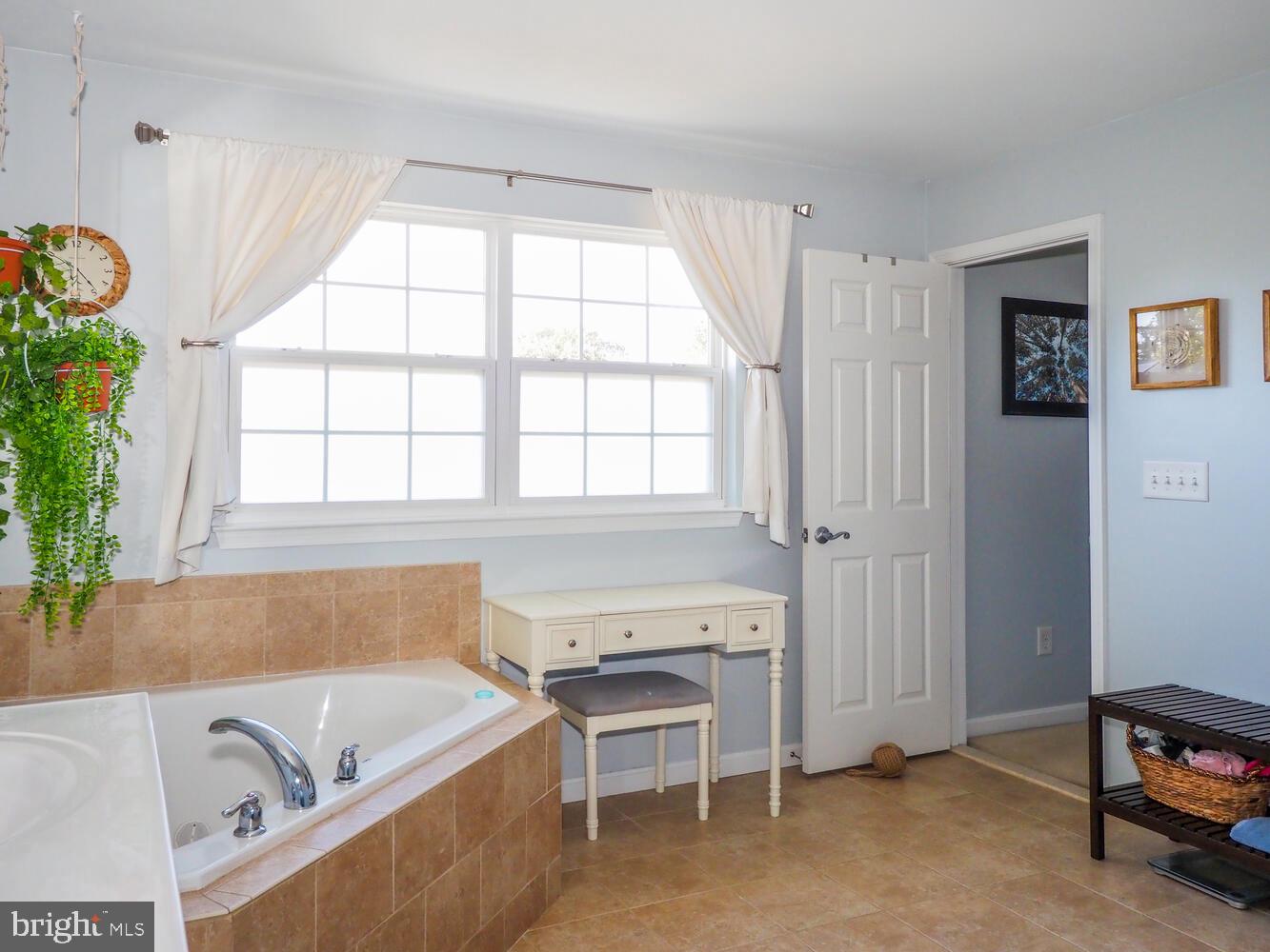 MCCRAY MEADOWS - Residential