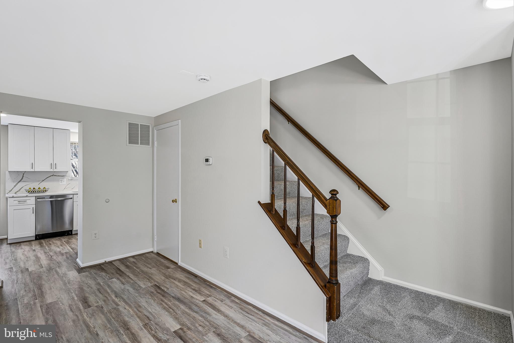 COUNTRYSIDE - Residential