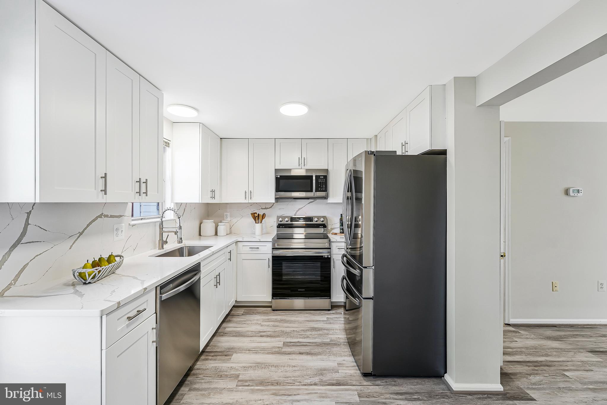 COUNTRYSIDE - Residential