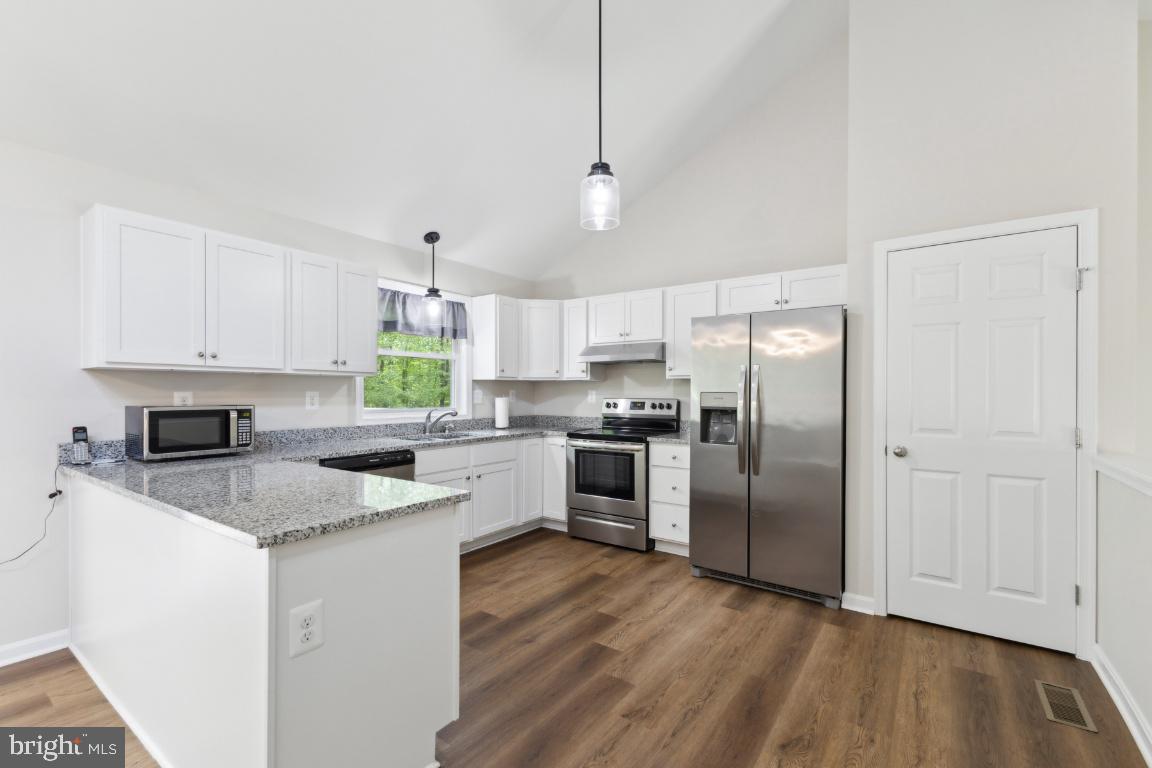 CLARKS RUN - Residential