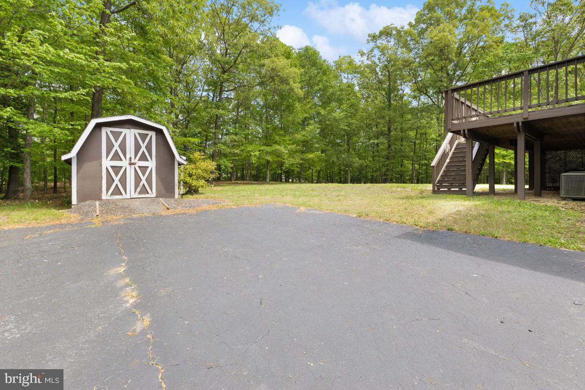 CLARKS RUN - Residential