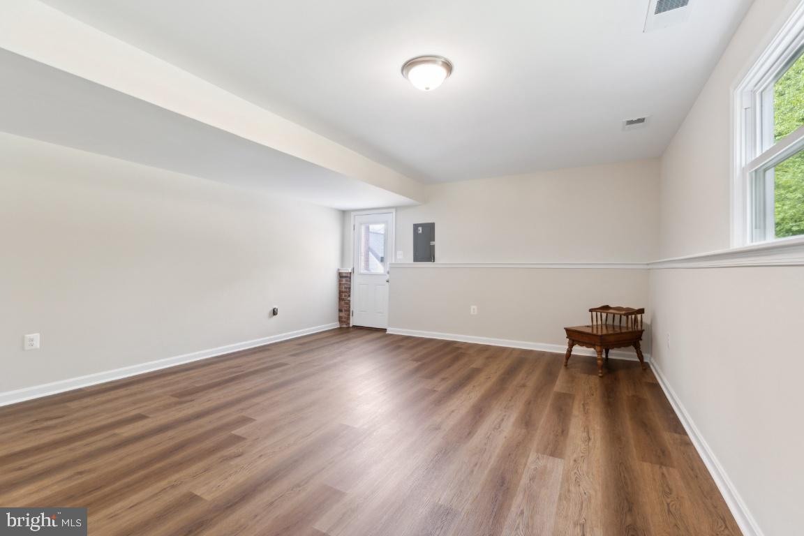 CLARKS RUN - Residential