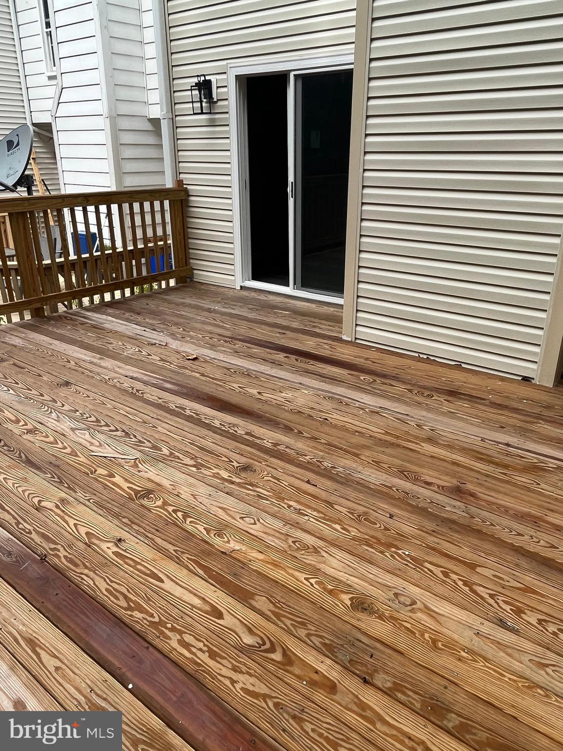 DUMONT OAKS - Residential Lease