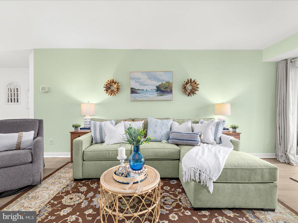 CHESAPEAKE HARBOUR - Residential
