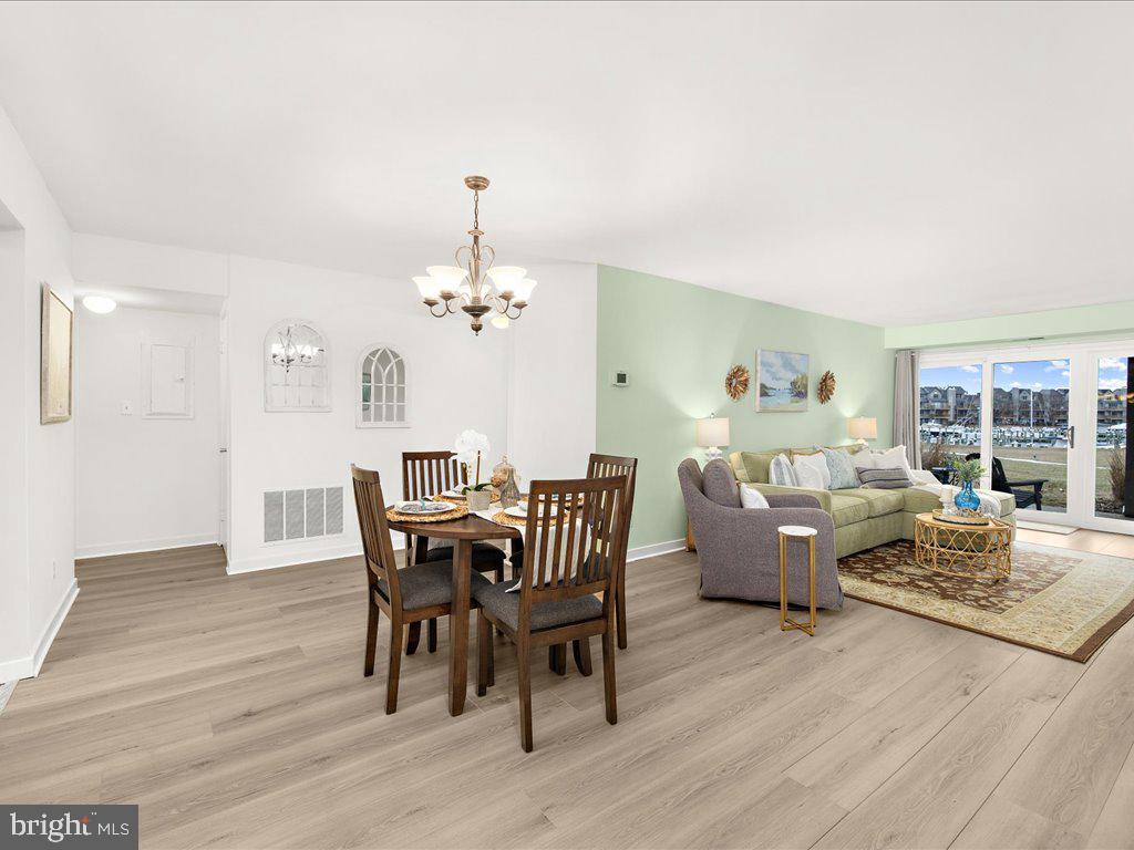 CHESAPEAKE HARBOUR - Residential