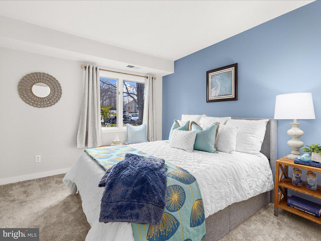 CHESAPEAKE HARBOUR - Residential
