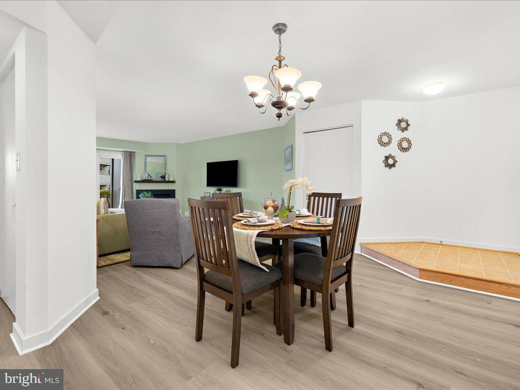 CHESAPEAKE HARBOUR - Residential